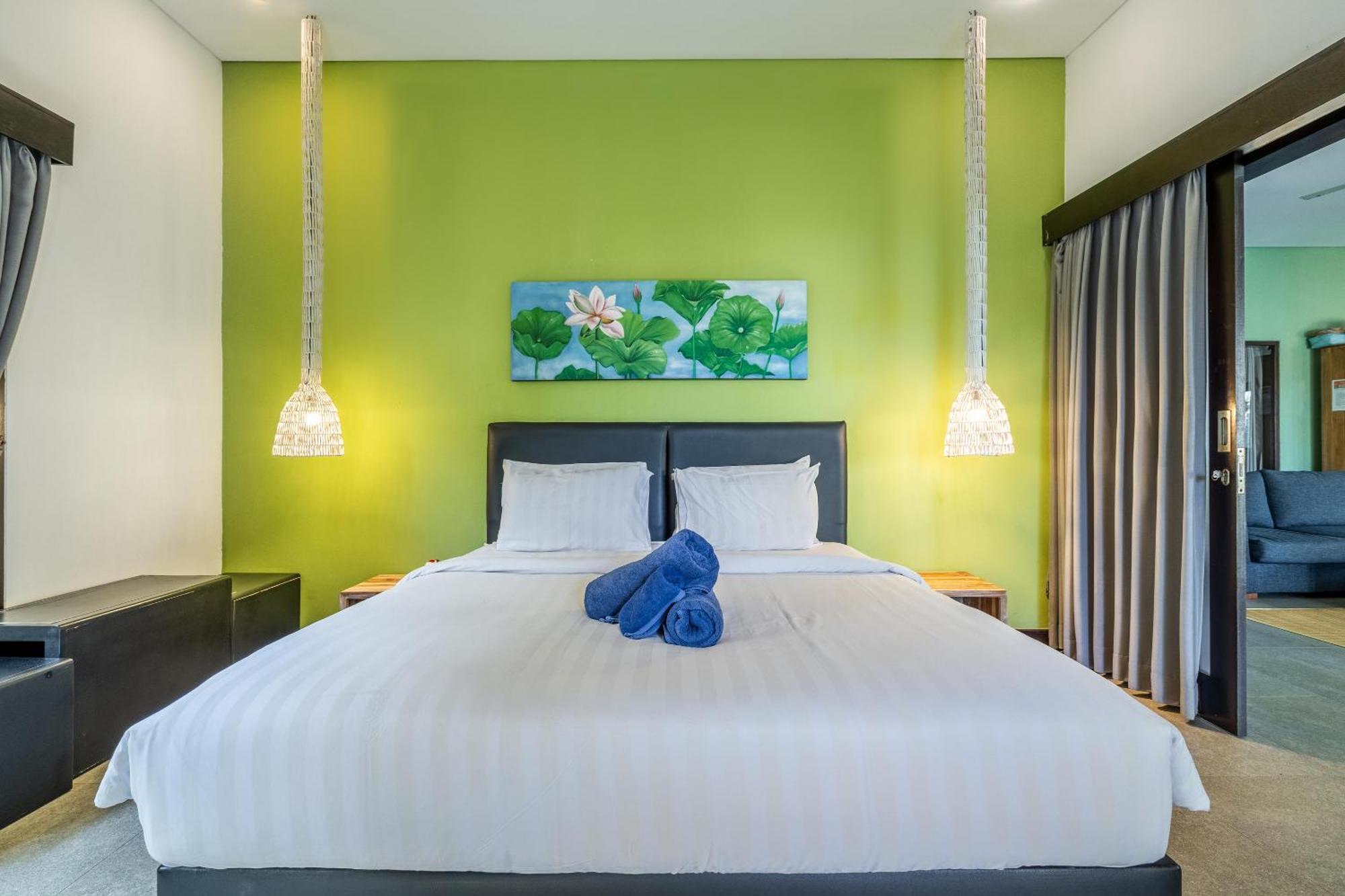 Villa Residences 888 - Complex Private With Pools *