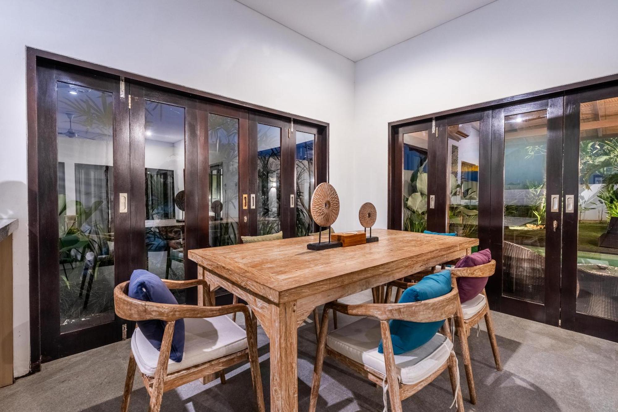 Villa Residences 888 - Complex Private With Pools *